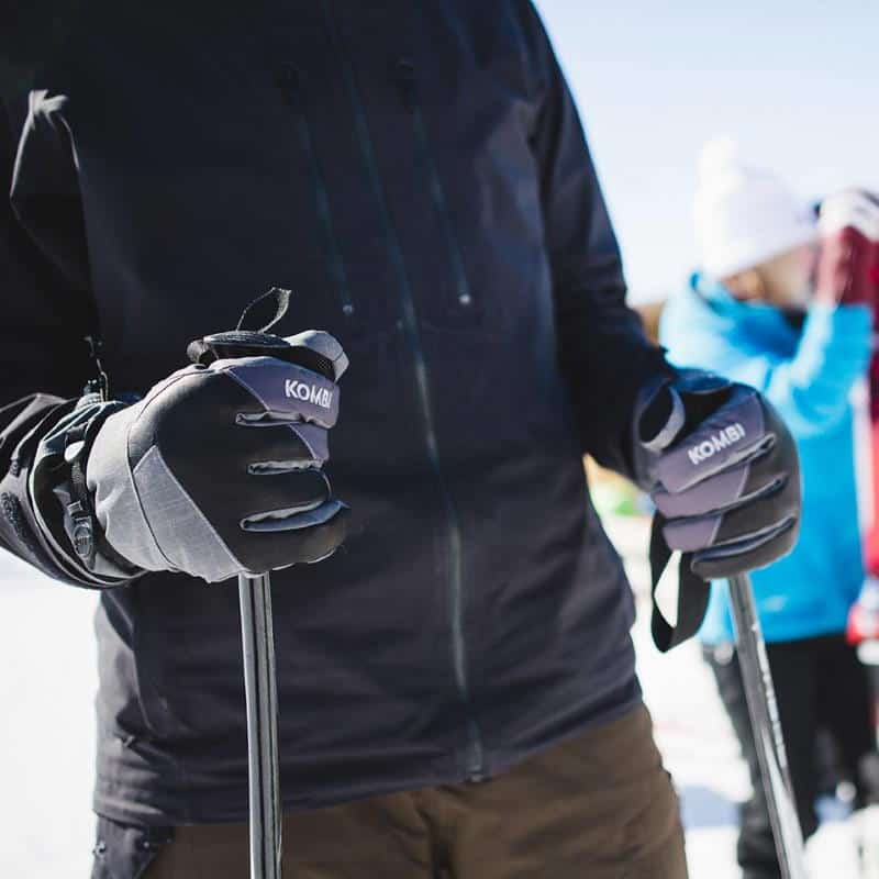 You’ll easily beat the wind in the Quebec City area with KOMBI glove