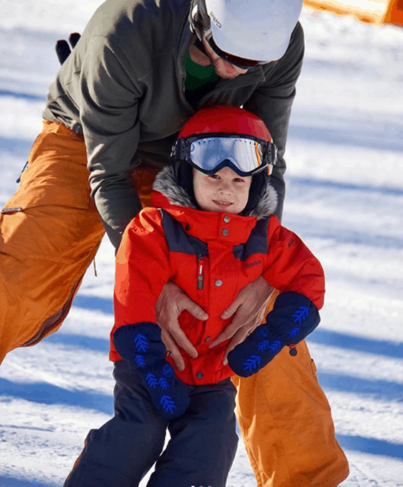 KOMBI Snowfall 2-in-1 winter mitts have a removable lining, perfect for milder days in Calgary, Alberta.